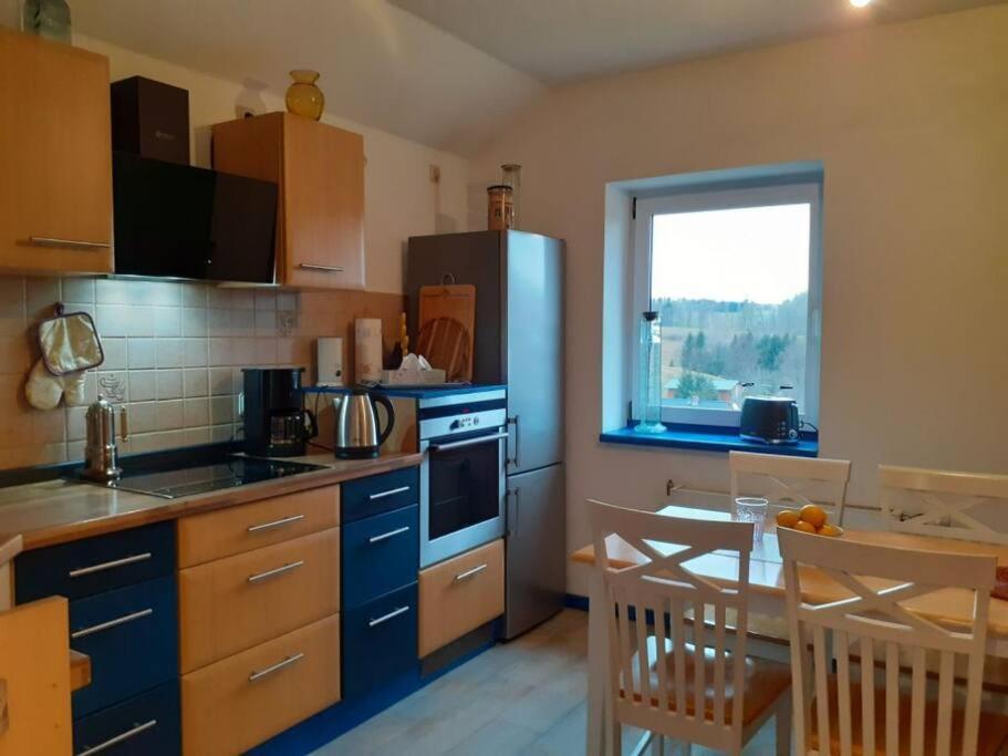 Schoene Und Ruhige Ferienwohnung In Ottendorf Sebnitz Bagian luar foto